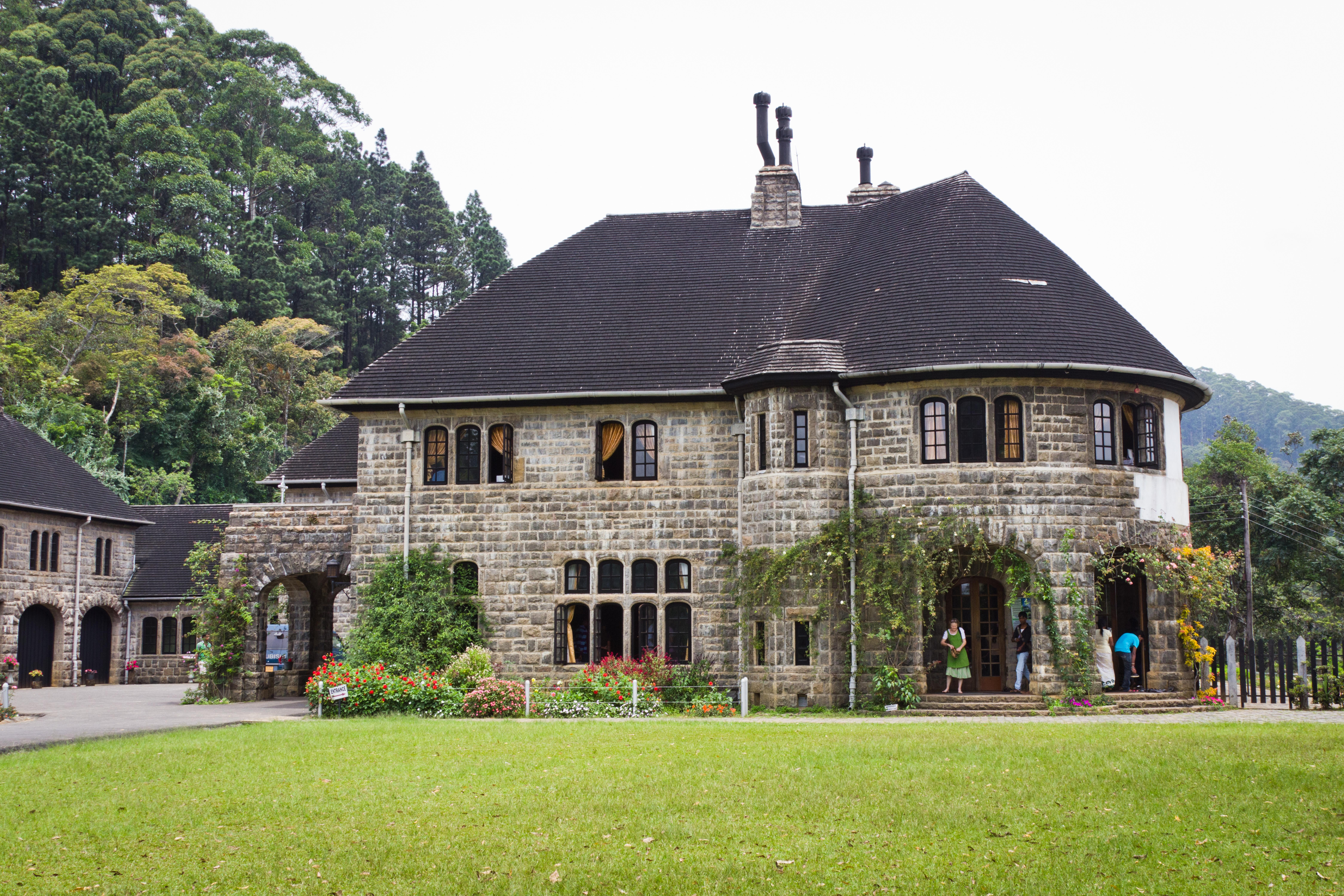 Colonial & Historical Landmarks