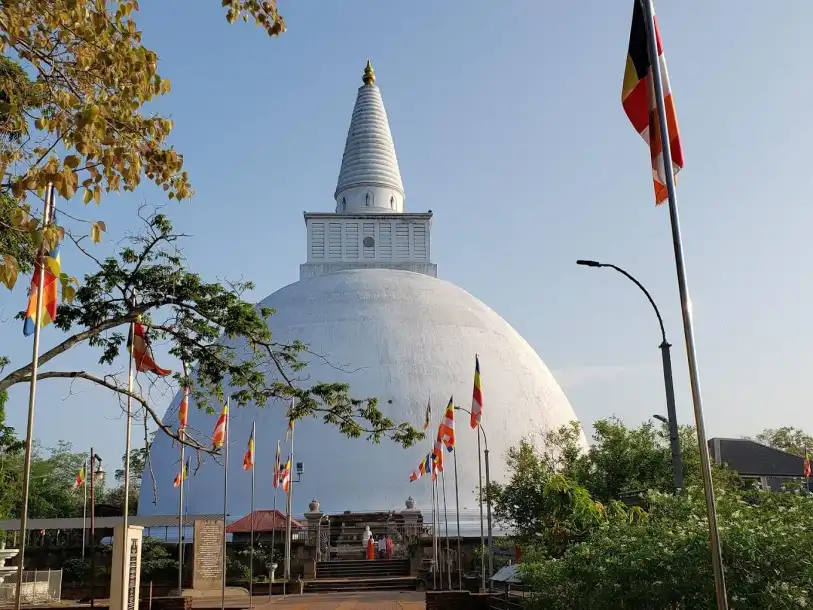 Mirisavetiya Stupa