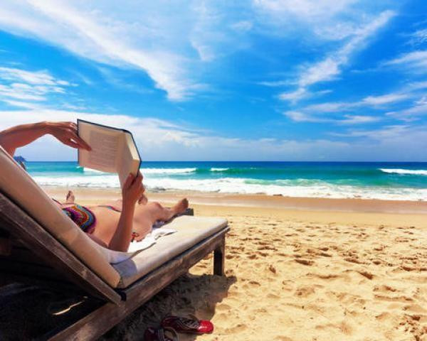 Relax on Wadduwa Beach